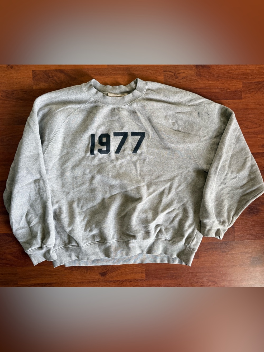 Essentials Fear of God Men's Gray '1977' Crewneck Sweatshirt